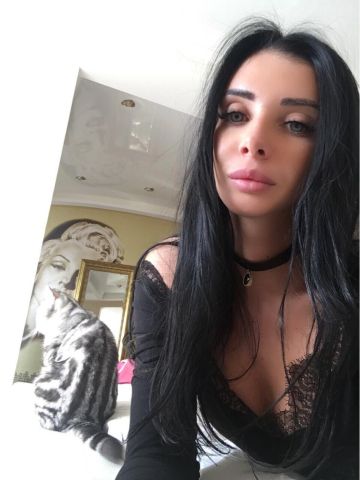 Алина